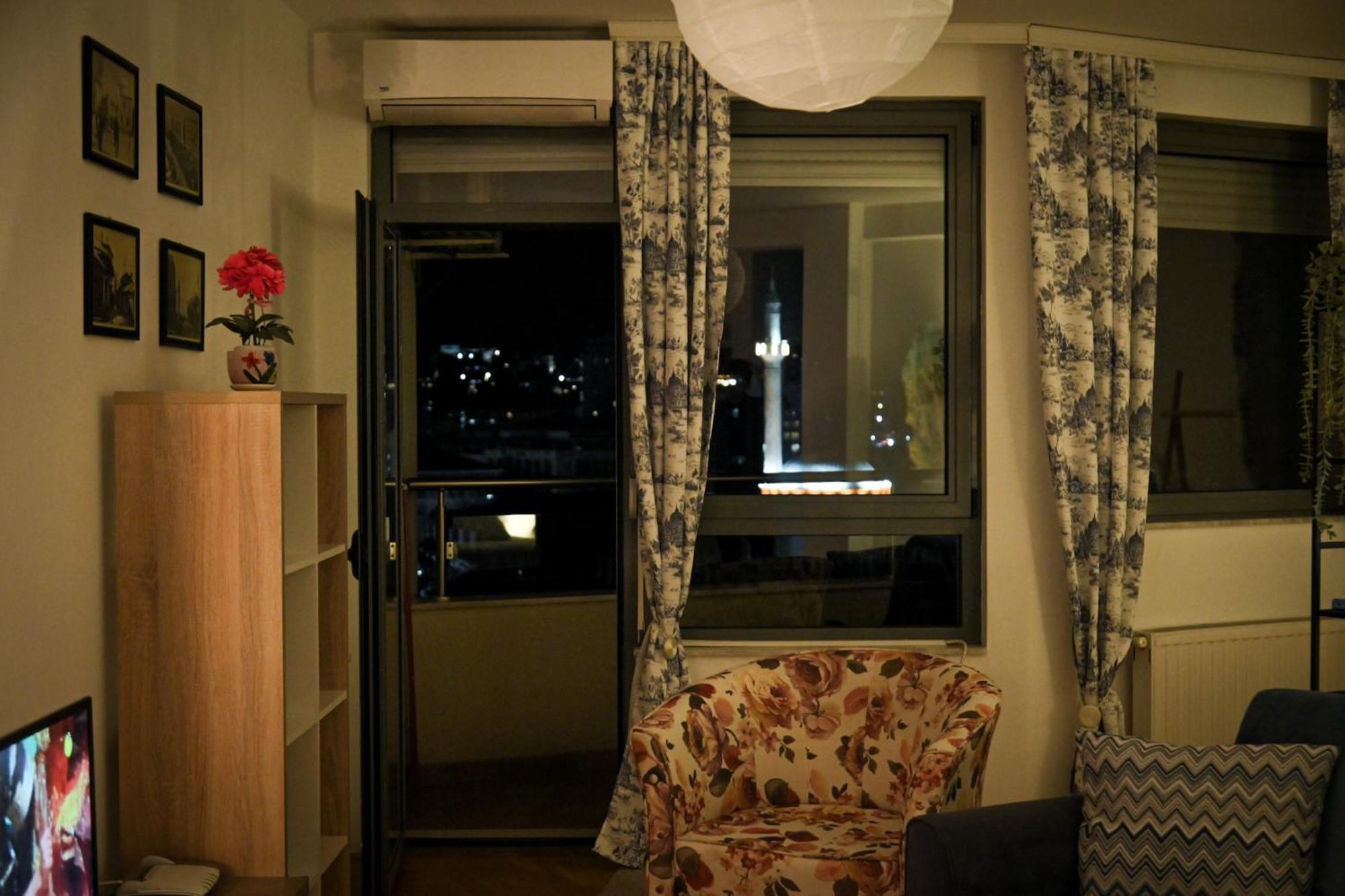 L&B Studio Apartment Priştine Dış mekan fotoğraf