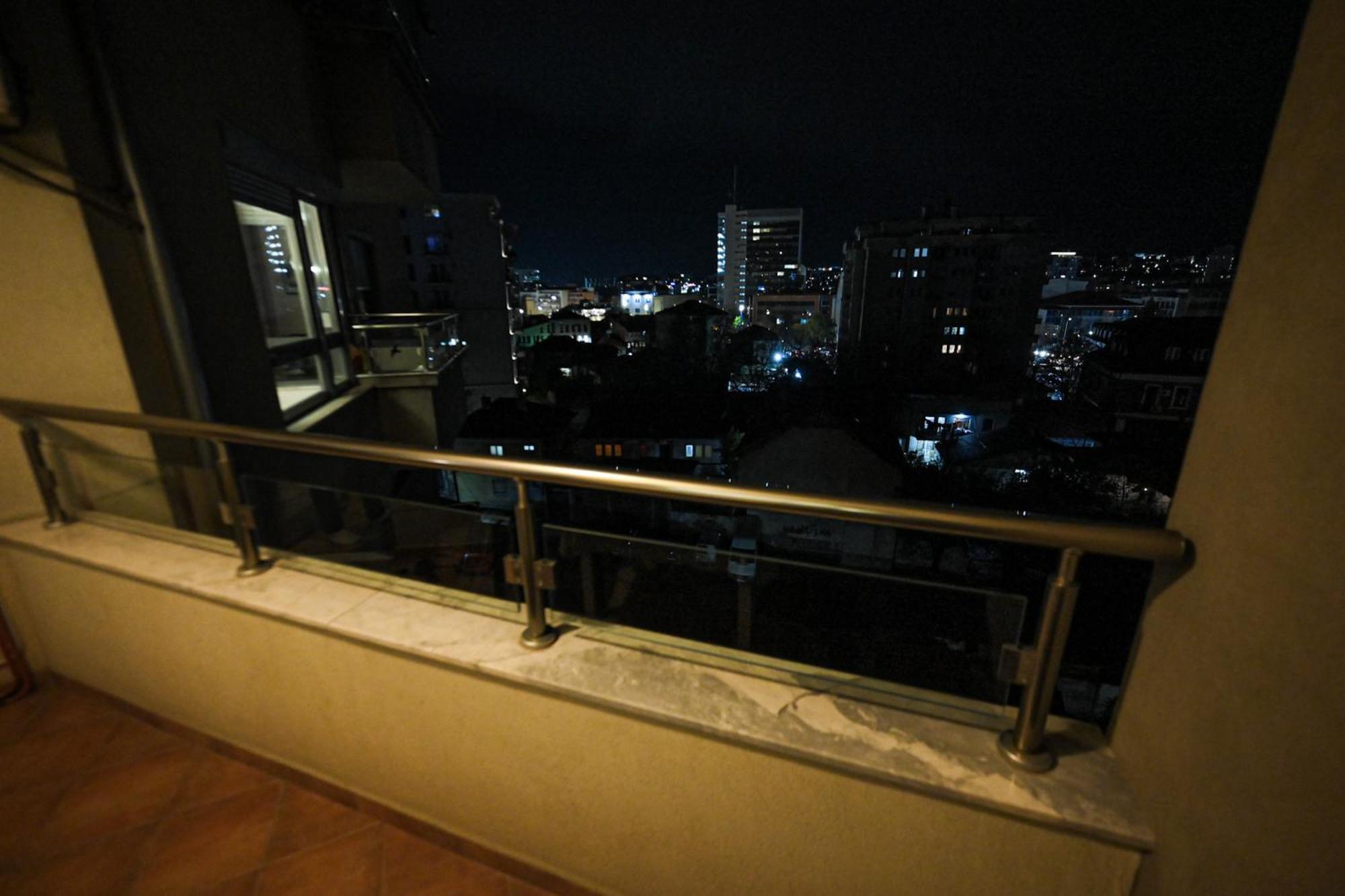 L&B Studio Apartment Priştine Dış mekan fotoğraf