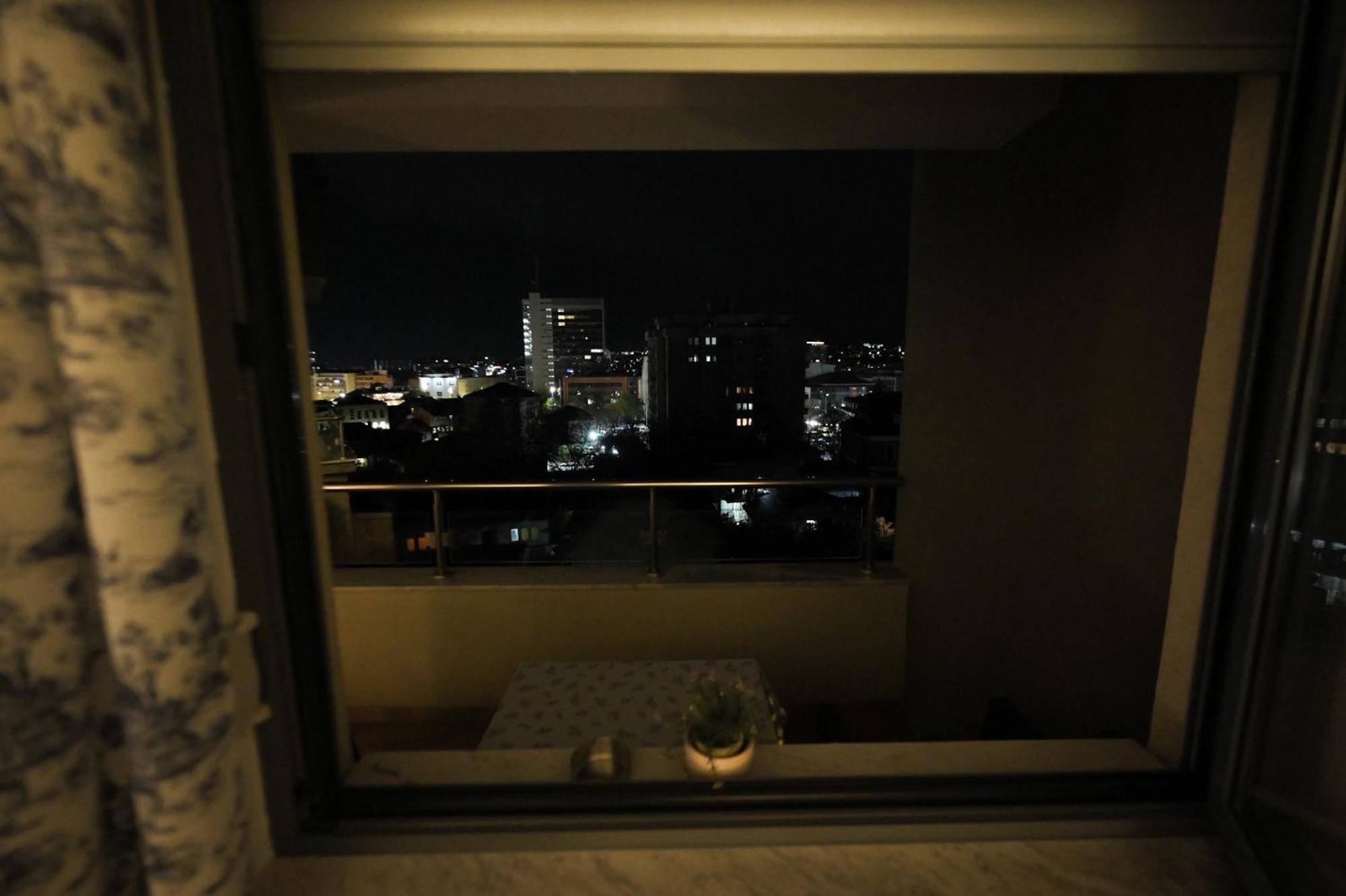 L&B Studio Apartment Priştine Dış mekan fotoğraf